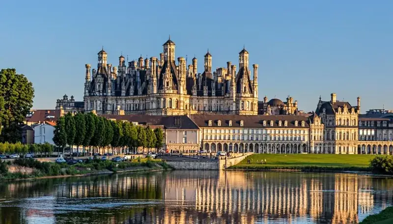 Abonnement IPTV Nantes : le château des ducs de Bretagne et l’île de la Machine